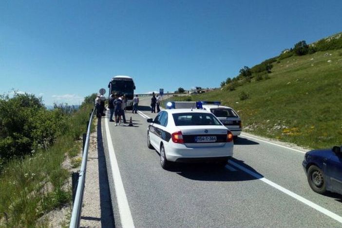 Brodski motociklist smrtno stradao na magistralnom pravcu Livno - Kupres