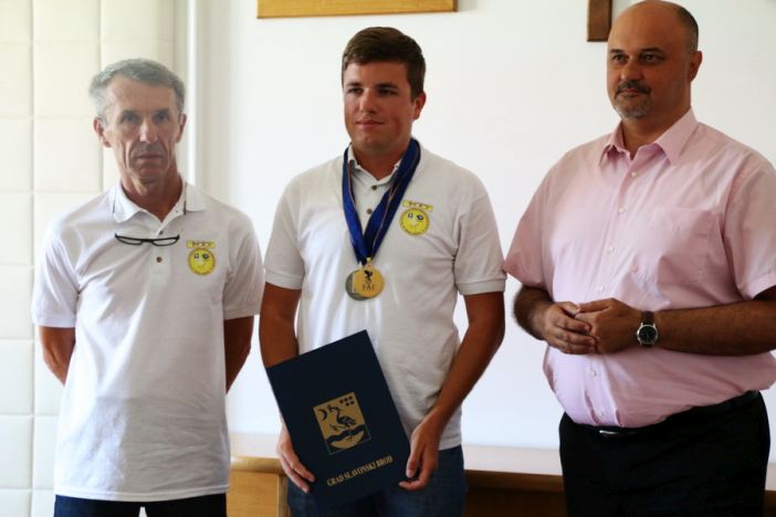 Održan prijem za svjetskog prvaka Arijana Hucaljuka