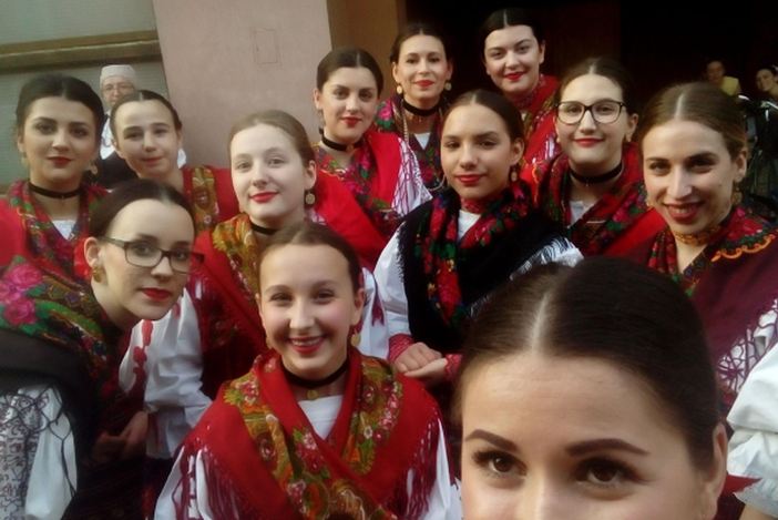 Proljetna folklorna večer u organizaciji HKUU "Trenk" i prijatelja