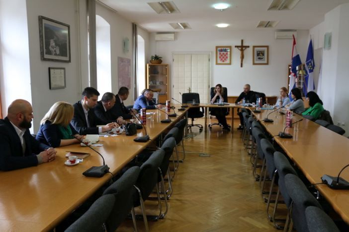 Održan sastanak predstavnika Novog Sada i Slavonskog Broda s ciljem ostvarenja prekogranične suradnje