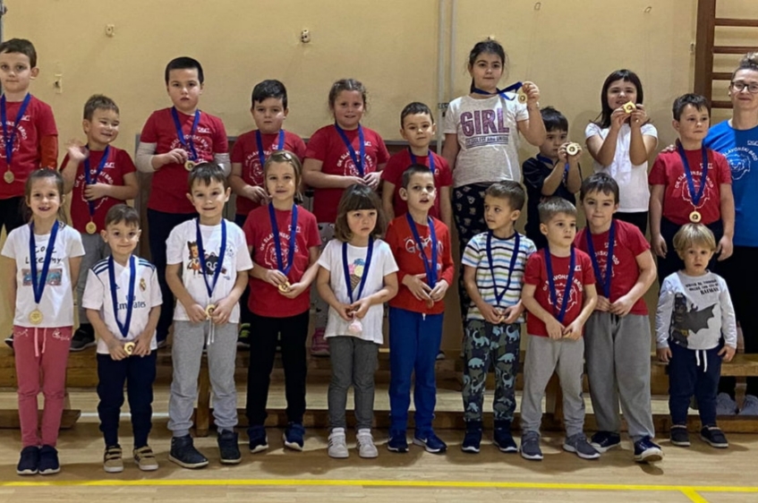 SLAVONSKI BROD - Održana 3. Božićna olimpijada