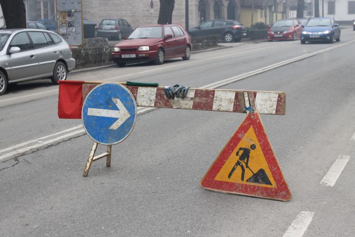 Obavijest o zabrani prometovanja teretnim automobilima na nekoliko županijskih cesta