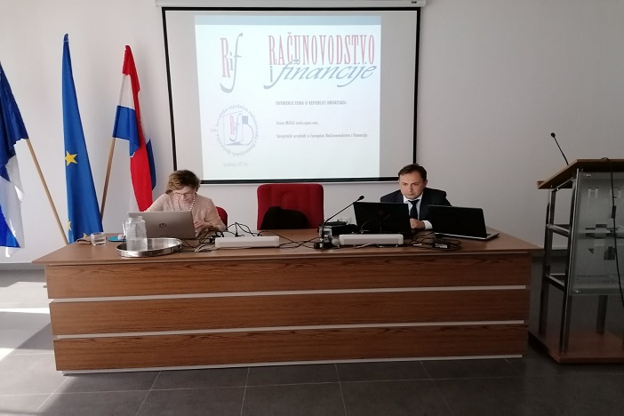 Računovođe i financijski djelatnici za euro spremni