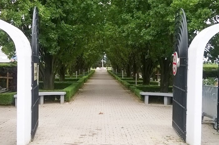 Nove cijene grobnih naknada iznenadile Brođane