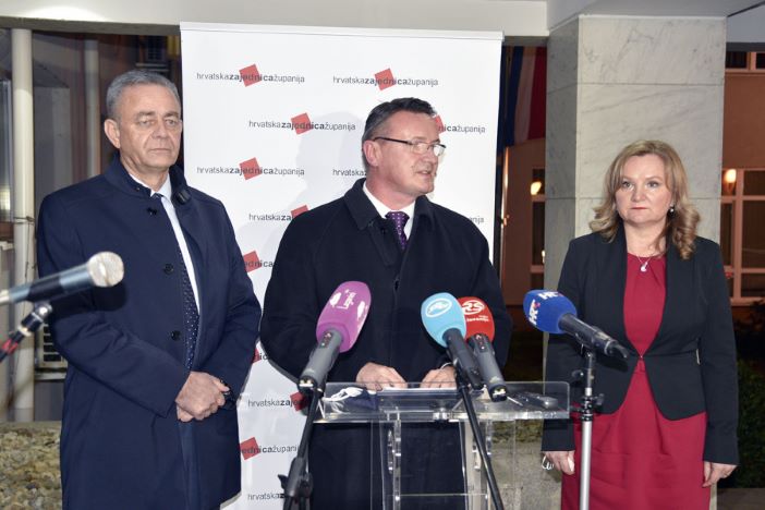 Župani u Brodu o aktualnostima o obrazovanju, zdravstvu i javnom prijevozu