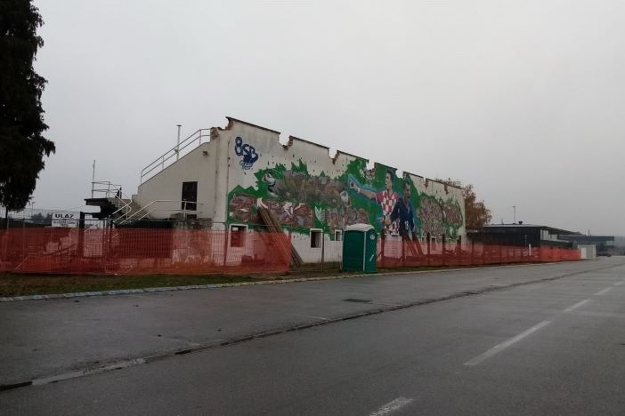 Rušenje stare tribine na Stadionu kraj Save