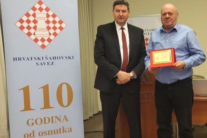 Mati Opačku priznanje Hrvatskog šahovskog saveza
